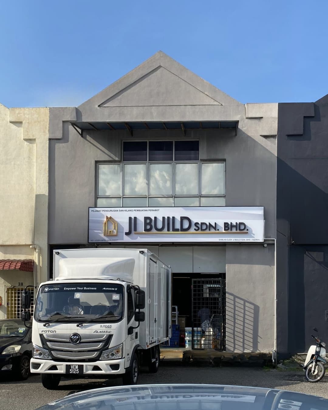 JI BUILD