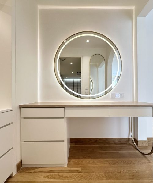 photo 6271659461105618699 y